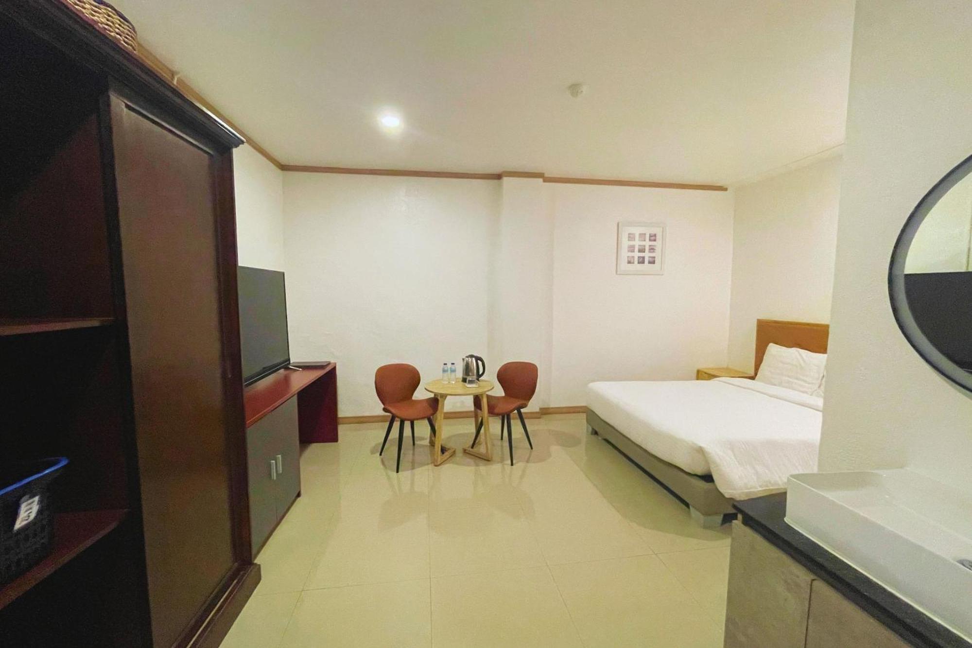 Hotel Halo Angeles City Δωμάτιο φωτογραφία