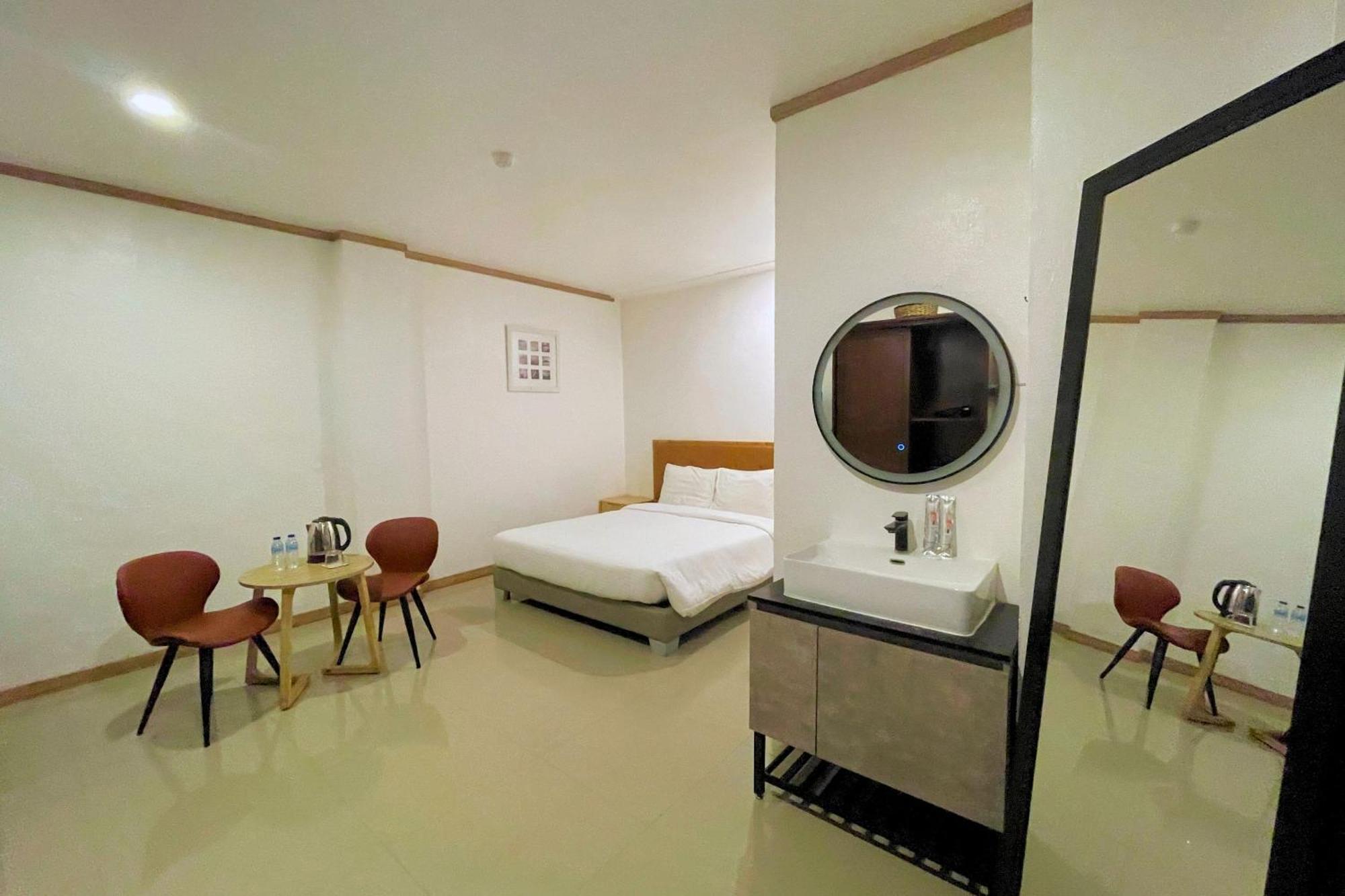 Hotel Halo Angeles City Δωμάτιο φωτογραφία