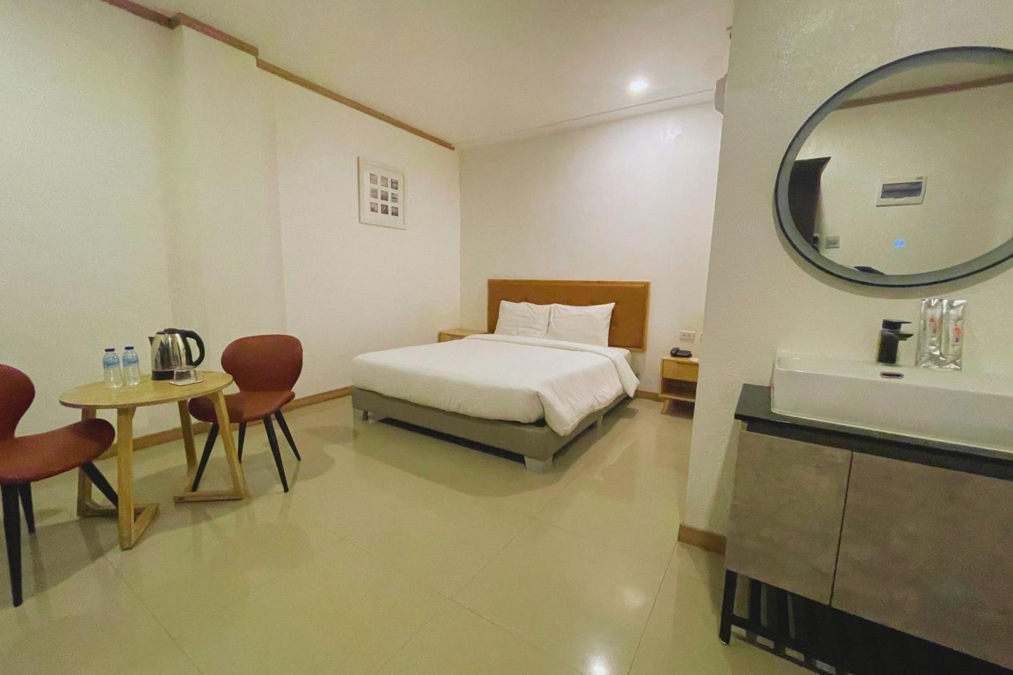 Hotel Halo Angeles City Δωμάτιο φωτογραφία