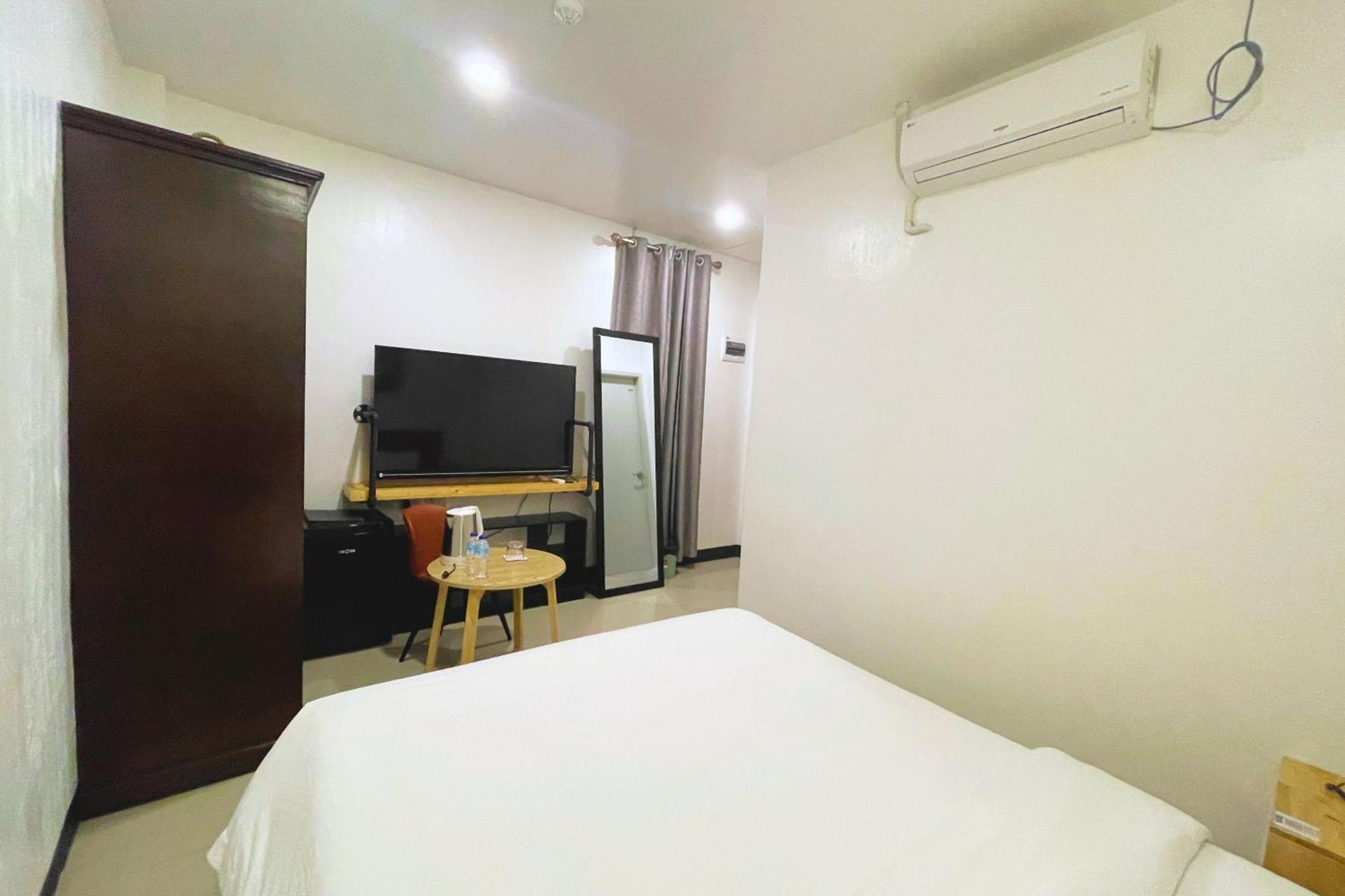 Hotel Halo Angeles City Δωμάτιο φωτογραφία