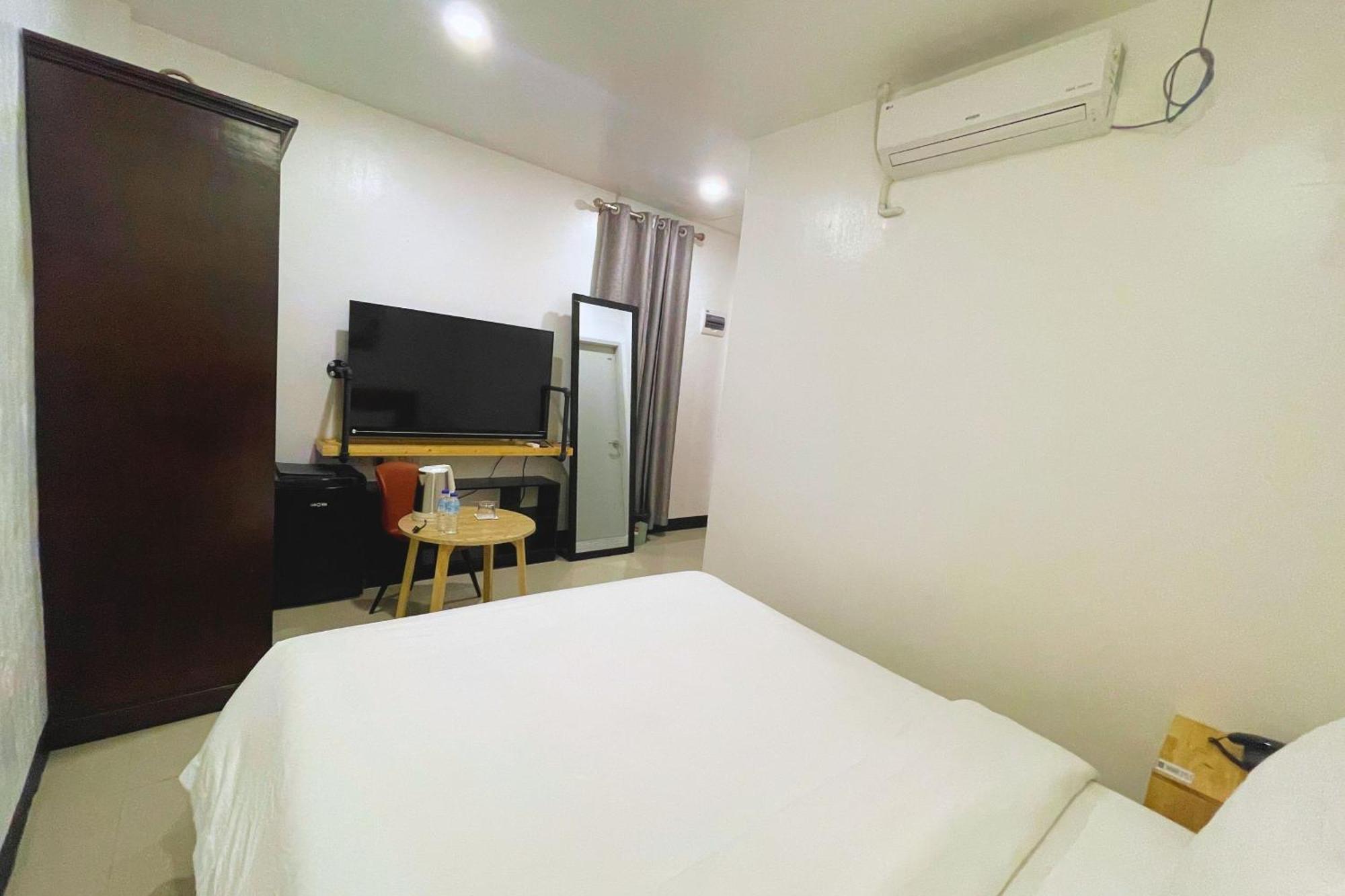Hotel Halo Angeles City Δωμάτιο φωτογραφία