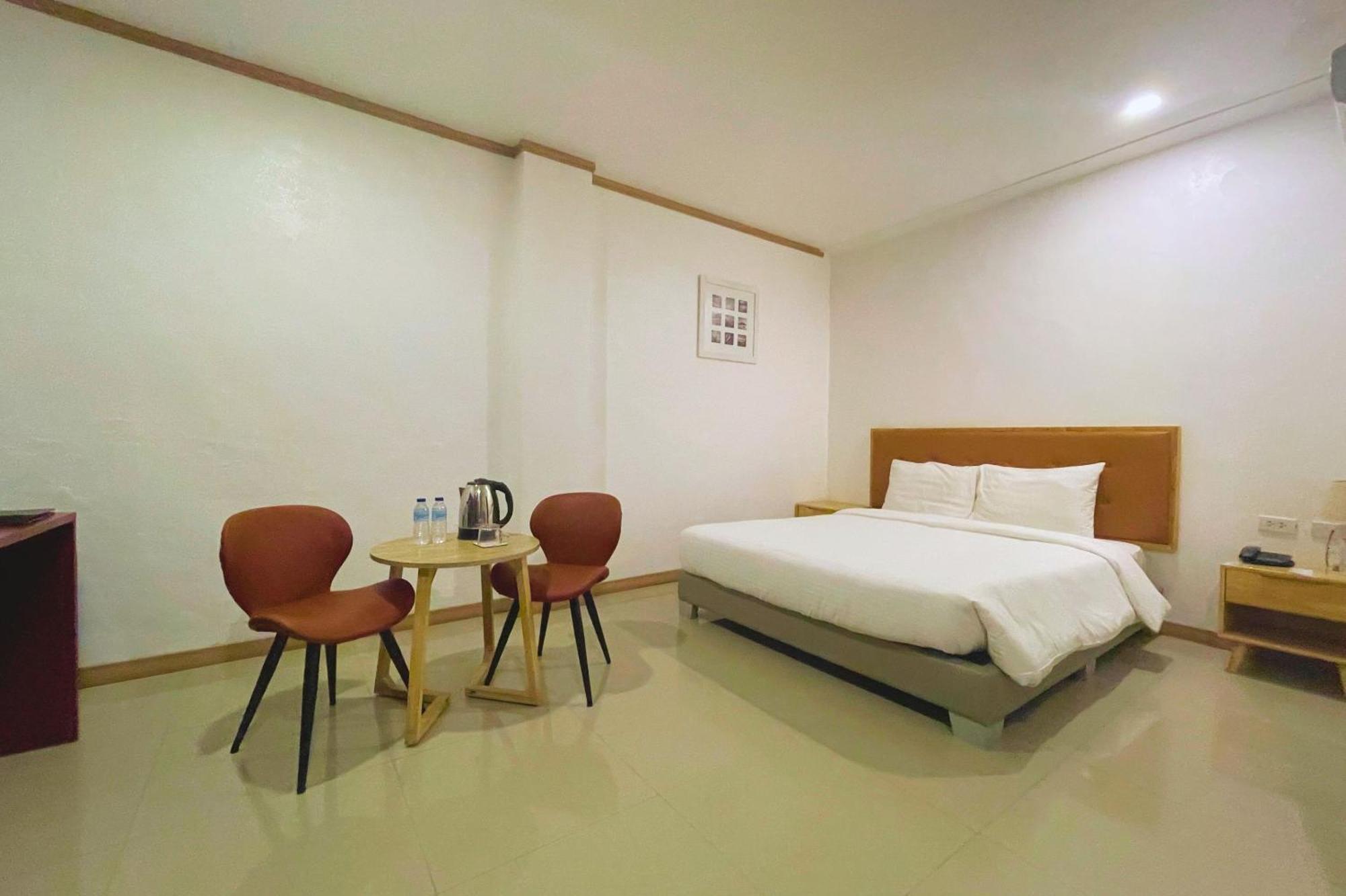 Hotel Halo Angeles City Δωμάτιο φωτογραφία