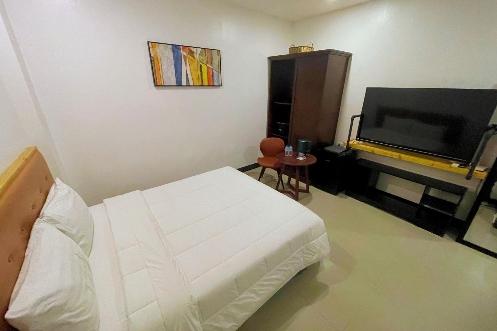 Hotel Halo Angeles City Δωμάτιο φωτογραφία